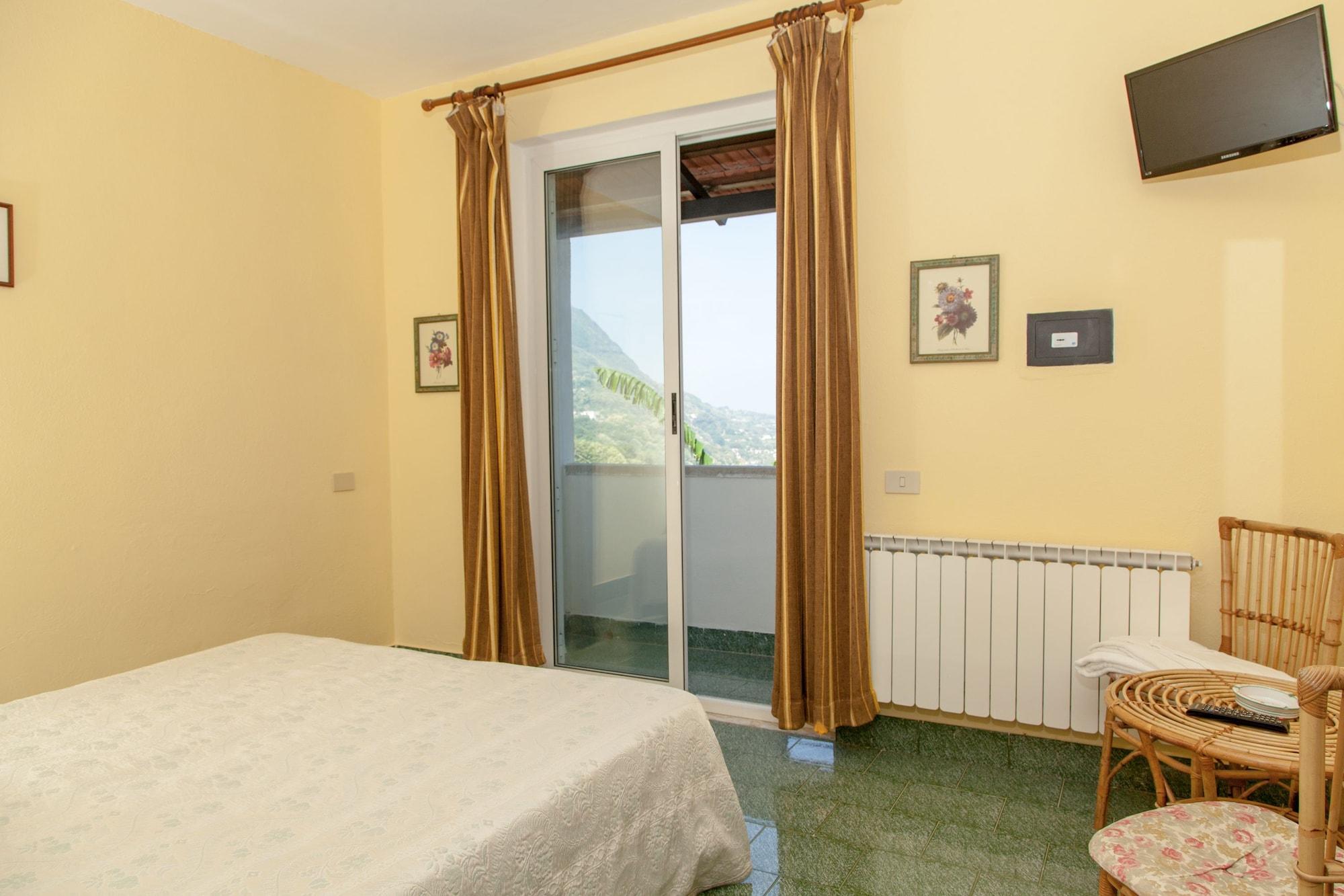 Hotel Ape Regina Casamicciola Terme Bagian luar foto