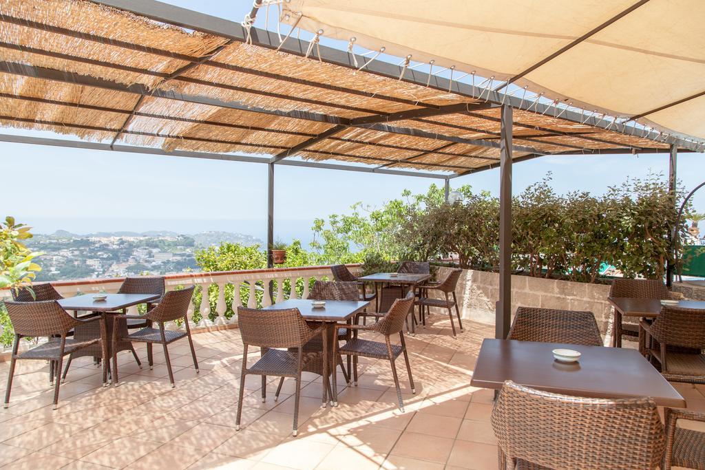 Hotel Ape Regina Casamicciola Terme Bagian luar foto