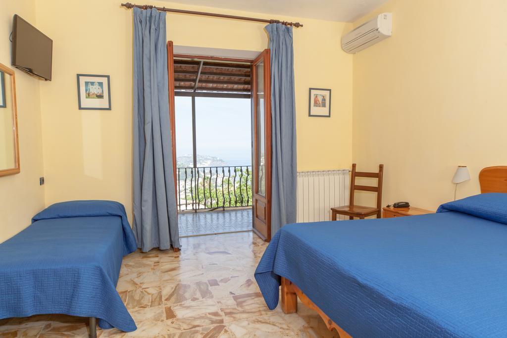 Hotel Ape Regina Casamicciola Terme Bagian luar foto
