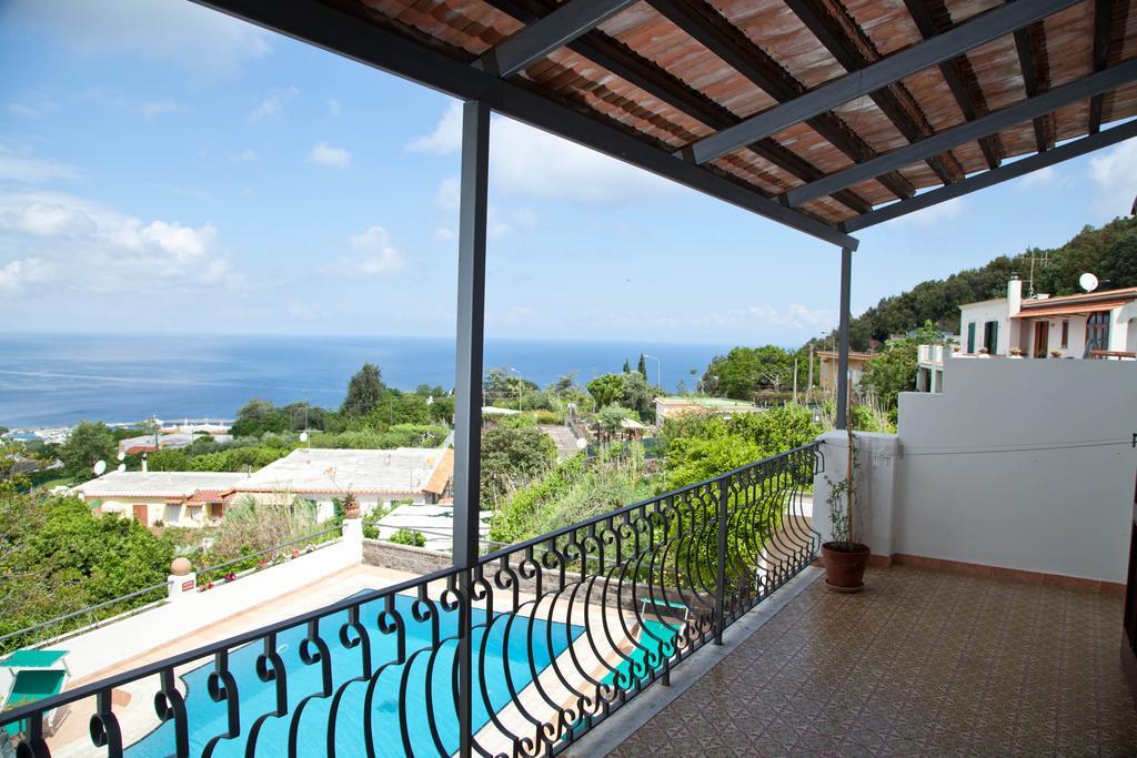 Hotel Ape Regina Casamicciola Terme Bagian luar foto